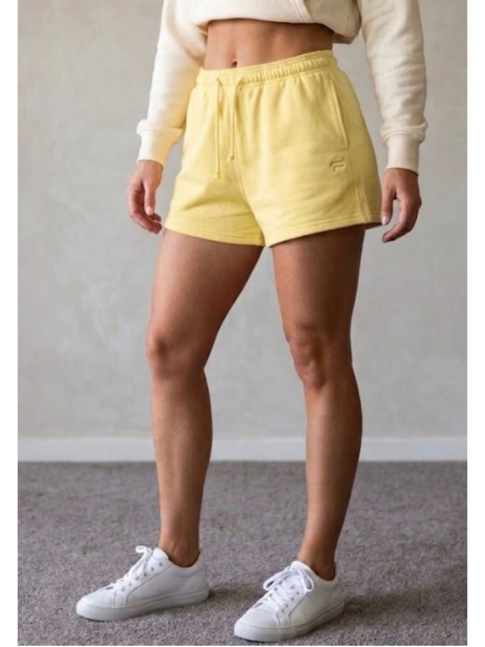 Women's Fabletics Athletic Shorts Size M Yellow